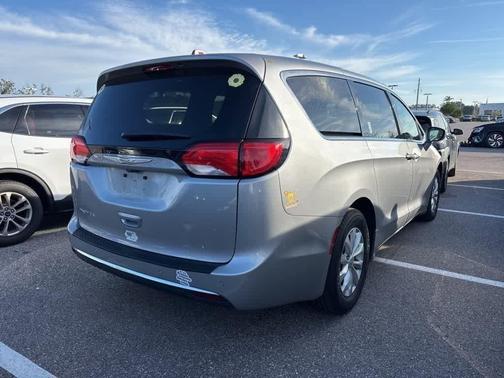 2019 Chrysler Pacifica Touring Plus