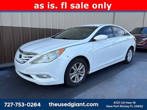 2013 Hyundai SONATA GLS