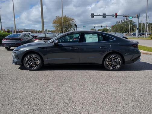 2026 Hyundai SONATA SEL