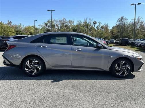2025 Hyundai ELANTRA Sport