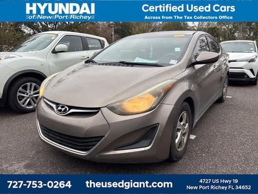 2014 Hyundai ELANTRA SE