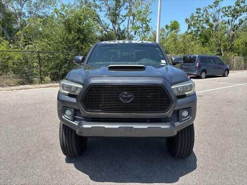 2016 Toyota Tacoma TRD Sport