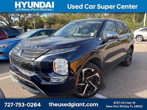 2022 Mitsubishi Outlander SE