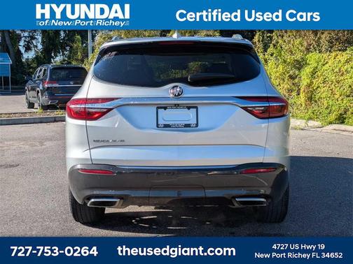 2020 Buick Enclave Essence