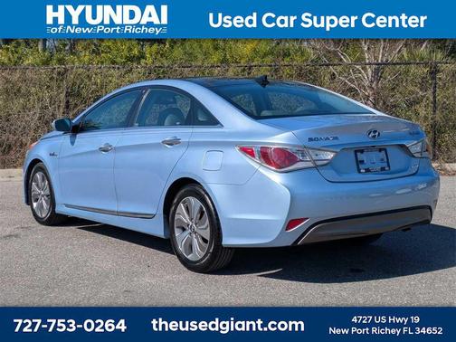 2013 Hyundai SONATA Hybrid Limited