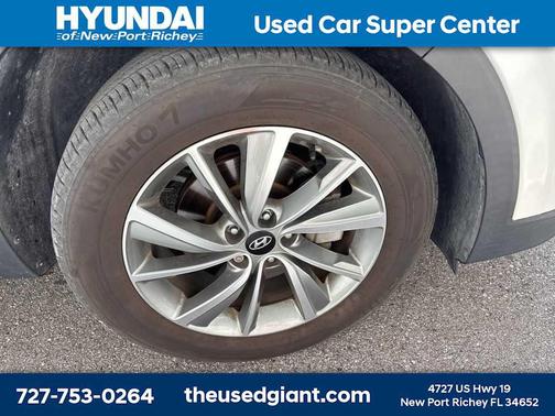 Quartz White 2019 Hyundai SANTA FE Ultimate 2.4