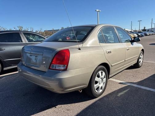 2003 Hyundai ELANTRA 