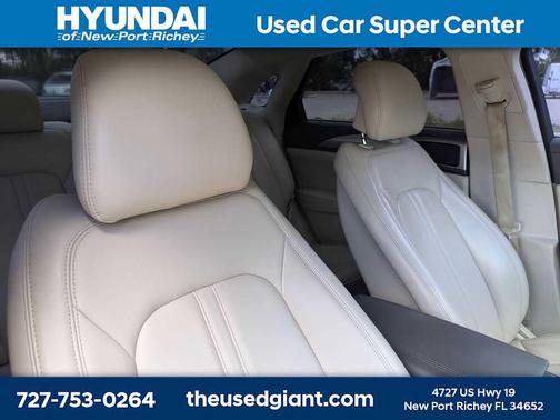 White Platinum Metallic Tri-Coat 2017 Lincoln MKZ Premiere