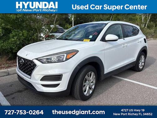 White Pearl 2019 Hyundai TUCSON SE