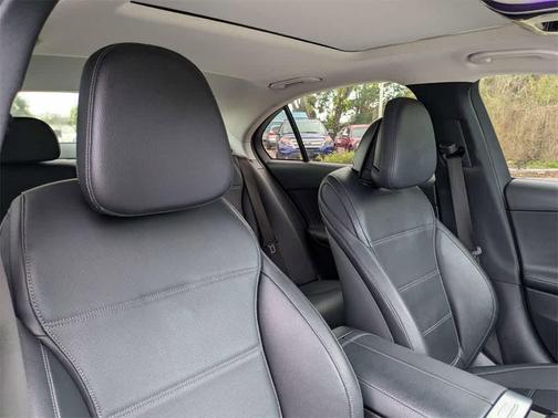 2022 Mercedes-Benz C-Class Sedan