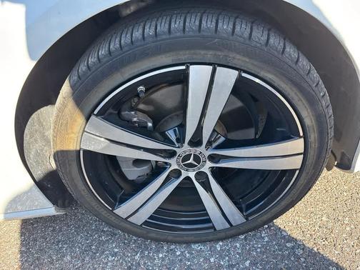 2022 Mercedes-Benz C-Class Sedan