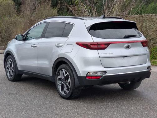 2022 Kia Sportage EX