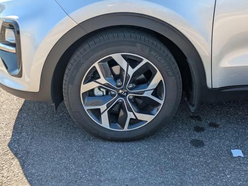 2022 Kia Sportage EX