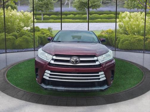 2018 Toyota Highlander LE