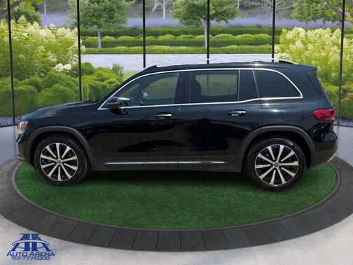 Black 2023 Mercedes-Benz GLB 250 4MATIC