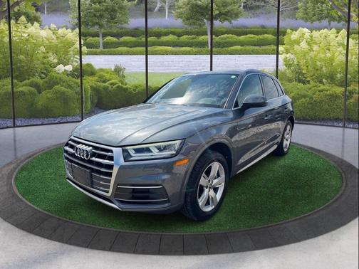2018 Audi Q5 2.0T Premium Plus