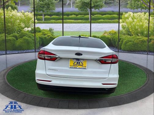 Oxford White 2019 Ford Fusion SE