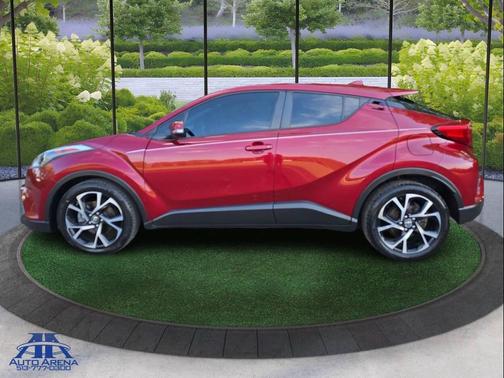 2018 Toyota C-HR XLE 4dr Crossover