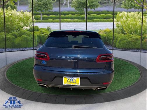 Night Blue Metallic 2017 Porsche Macan Macan S