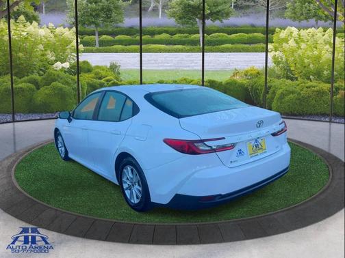 WHITE 2025 Toyota Camry XSE