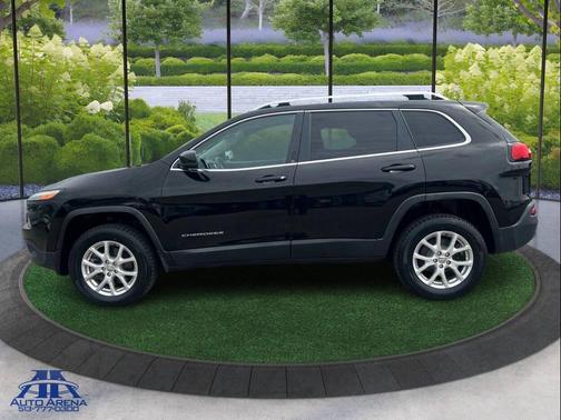 Diamond Black Crystal Pearlcoat 2018 Jeep Cherokee Latitude Plus