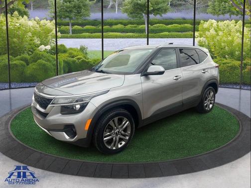 GRAY 2021 Kia Seltos S