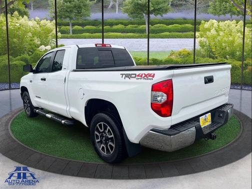 Super White 2016 Toyota Tundra SR5