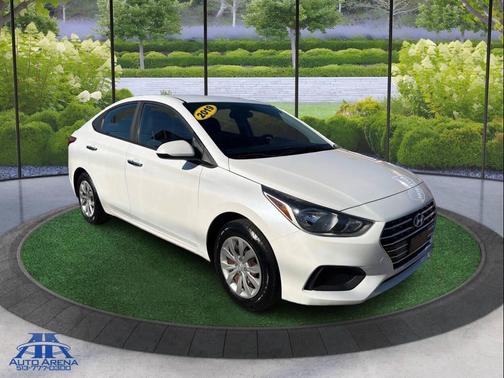 2019 Hyundai Accent SE