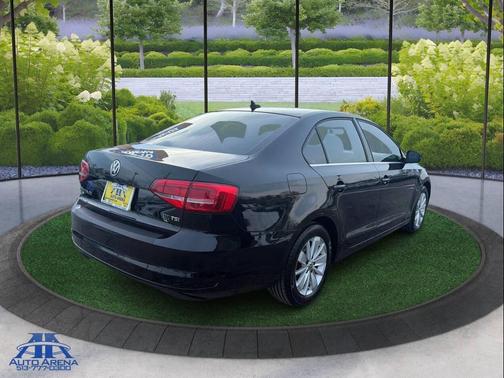 2015 Volkswagen Jetta Auto SE w/Connectivity