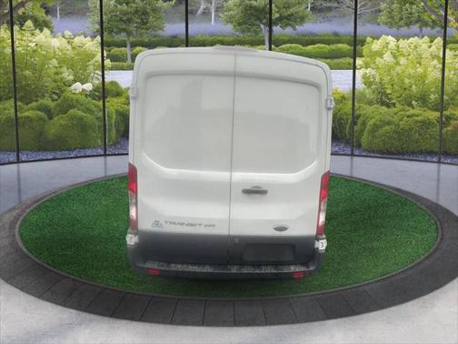 2017 Ford Transit-250 Base