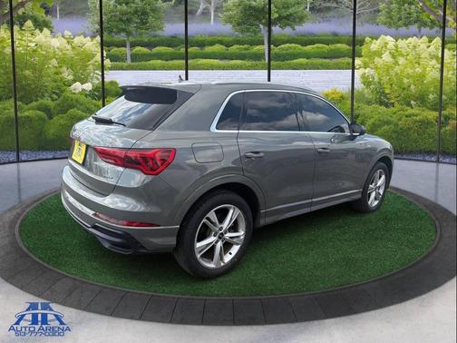Chronos Gray Metallic 2021 Audi Q3 45 S line Premium