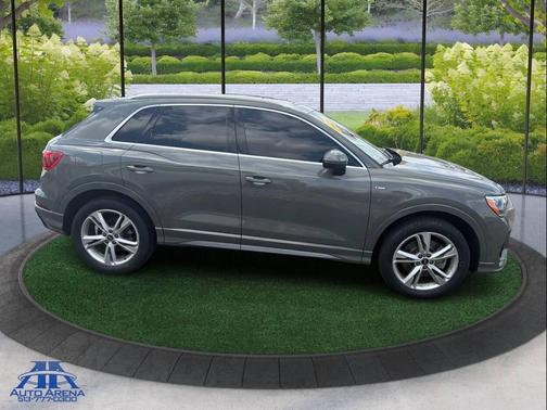 Chronos Gray Metallic 2021 Audi Q3 45 S line Premium