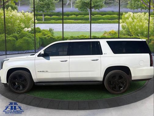 WHITE 2019 GMC Yukon XL SLT