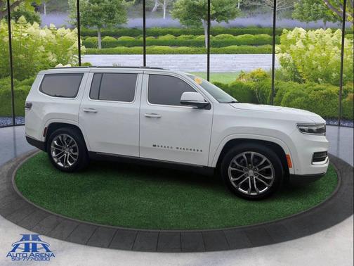 Diamond Black Crystal Pearlcoat 2022 Jeep Grand Wagoneer Series II 4x4