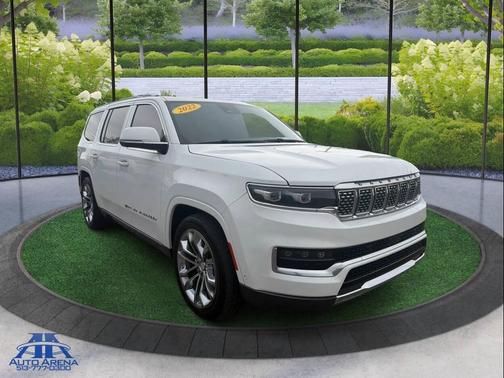 Diamond Black Crystal Pearlcoat 2022 Jeep Grand Wagoneer Series II 4x4