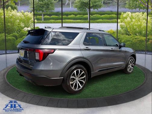 Carbonized Gray Metallic 2025 Ford Explorer ST-Line
