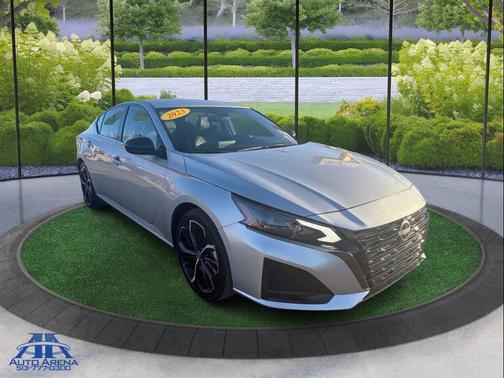 2023 Nissan Altima SR FWD