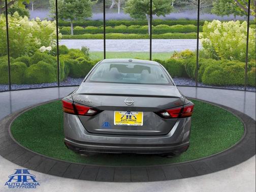 2024 Nissan Altima SR FWD