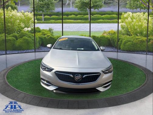 Quicksilver Metallic 2018 Buick Regal Sportback Preferred II