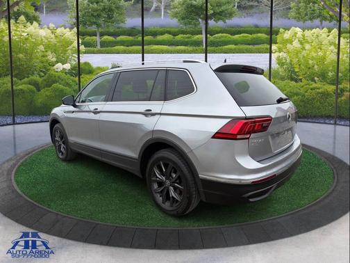 2024 Volkswagen Tiguan 2.0T SE 4MOTION