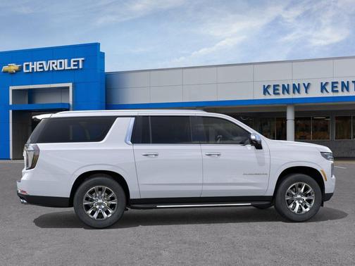 Polar White Tricoat 2026 Chevrolet Suburban Premier