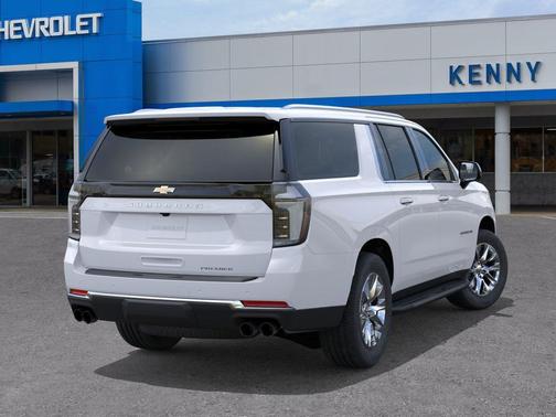 Polar White Tricoat 2026 Chevrolet Suburban Premier