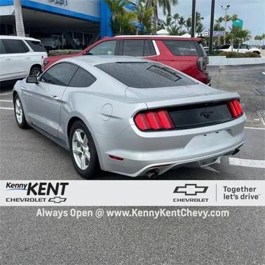 2017 Ford Mustang V6
