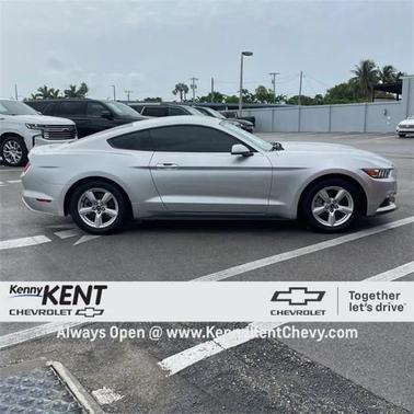 2017 Ford Mustang V6