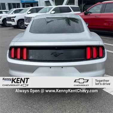 2017 Ford Mustang V6