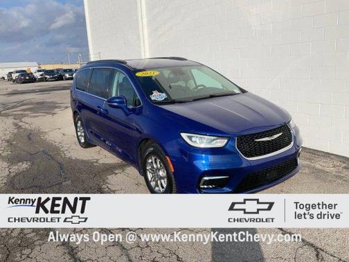 2021 Chrysler Pacifica Touring