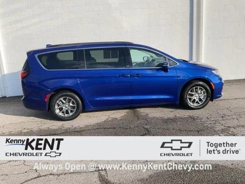 2021 Chrysler Pacifica Touring