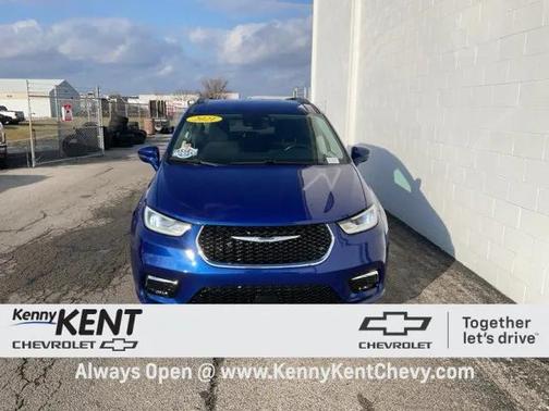 2021 Chrysler Pacifica Touring