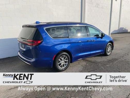 2021 Chrysler Pacifica Touring