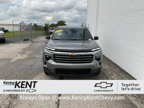 2024 Chevrolet Traverse LT